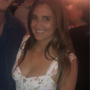 Meet your Posher, Avery